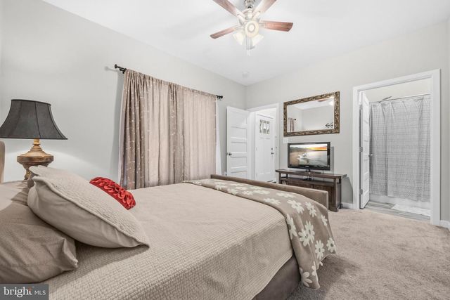 324 3RD ST, Colonial Beach, VA 22443