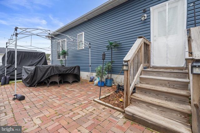 324 3RD ST, Colonial Beach, VA 22443