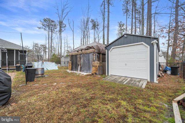 324 3RD ST, Colonial Beach, VA 22443