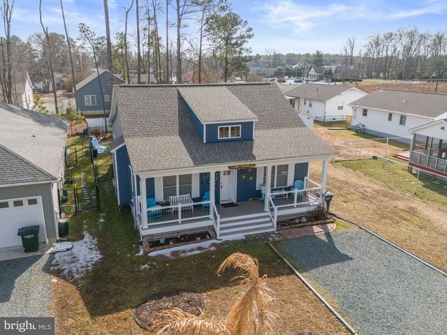 324 3RD ST, Colonial Beach, VA 22443