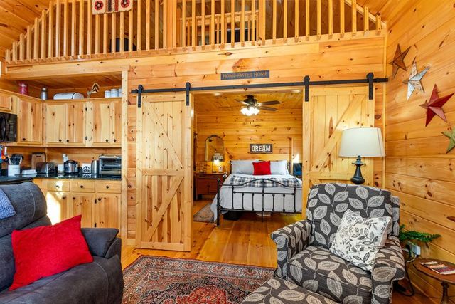 72 Bentley Cove, Murphy, NC 28906