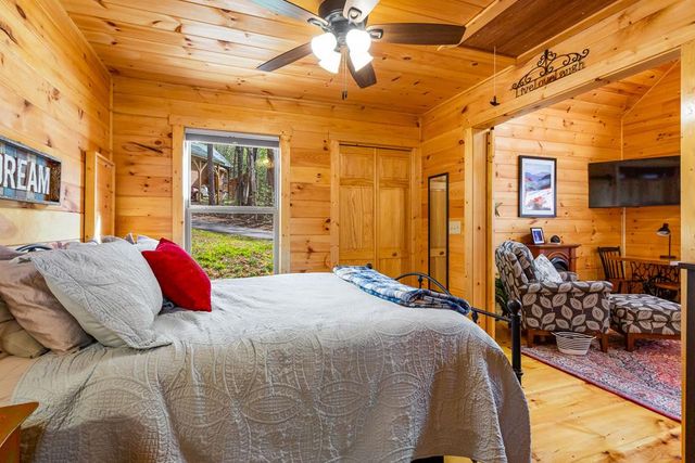 72 Bentley Cove, Murphy, NC 28906
