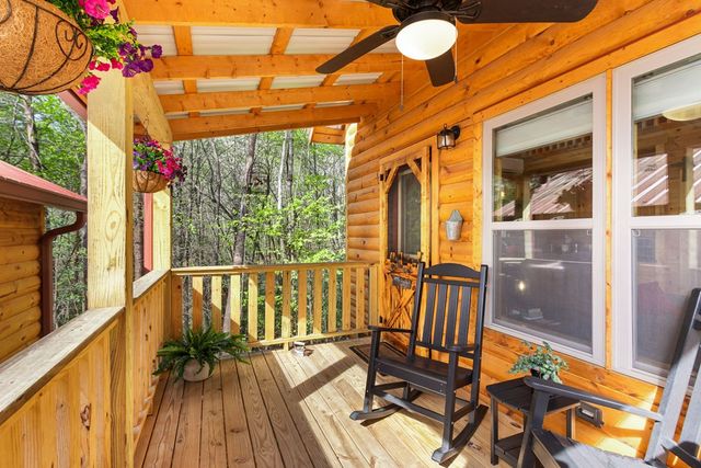 72 Bentley Cove, Murphy, NC 28906