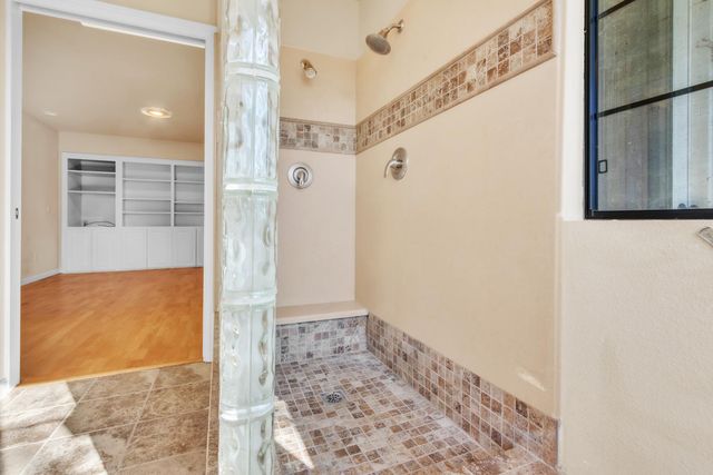 6330 Wise Rd, Auburn, CA 95603