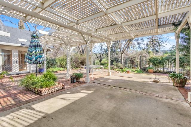 6330 Wise Rd, Auburn, CA 95603