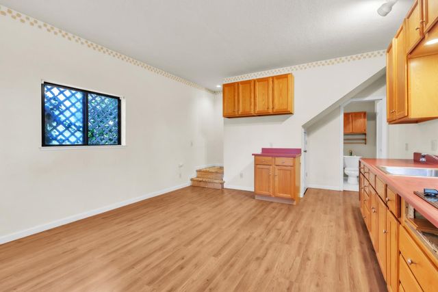 6330 Wise Rd, Auburn, CA 95603