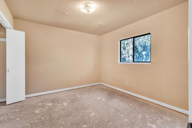 6330 Wise Rd, Auburn, CA 95603