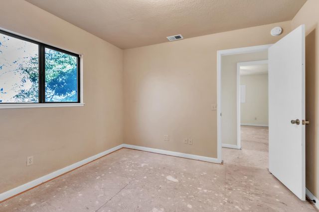 6330 Wise Rd, Auburn, CA 95603