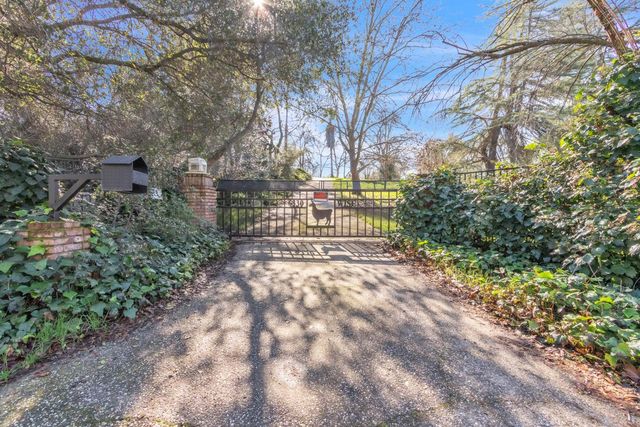 6330 Wise Rd, Auburn, CA 95603