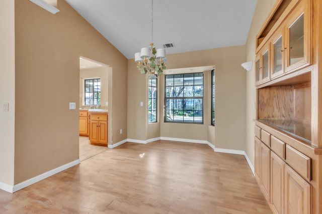 6330 Wise Rd, Auburn, CA 95603