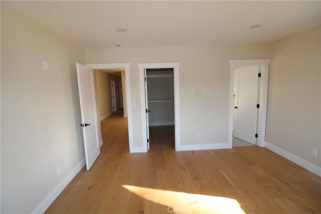 1224 3rd Avenue, Los Angeles, CA 90019