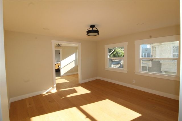 1224 3rd Avenue, Los Angeles, CA 90019