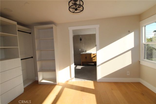1224 3rd Avenue, Los Angeles, CA 90019