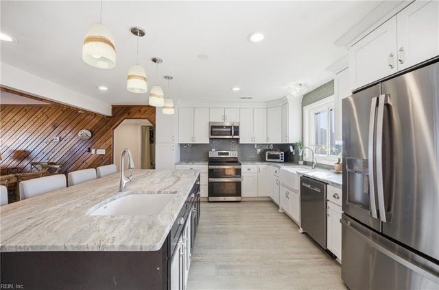 2921 Sandfiddler RD, Virginia Beach, VA 23456