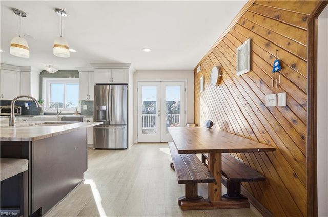 2921 Sandfiddler RD, Virginia Beach, VA 23456