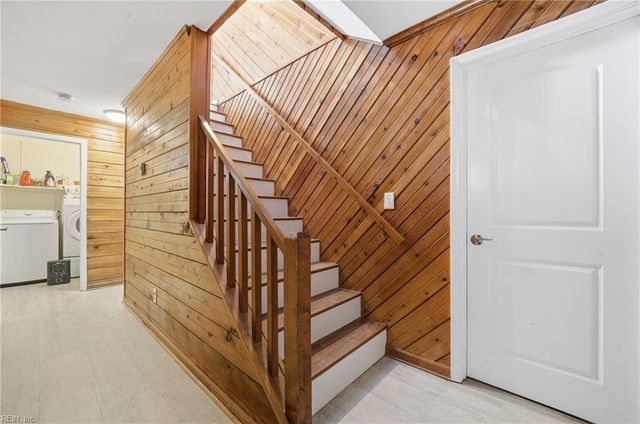 2921 Sandfiddler RD, Virginia Beach, VA 23456