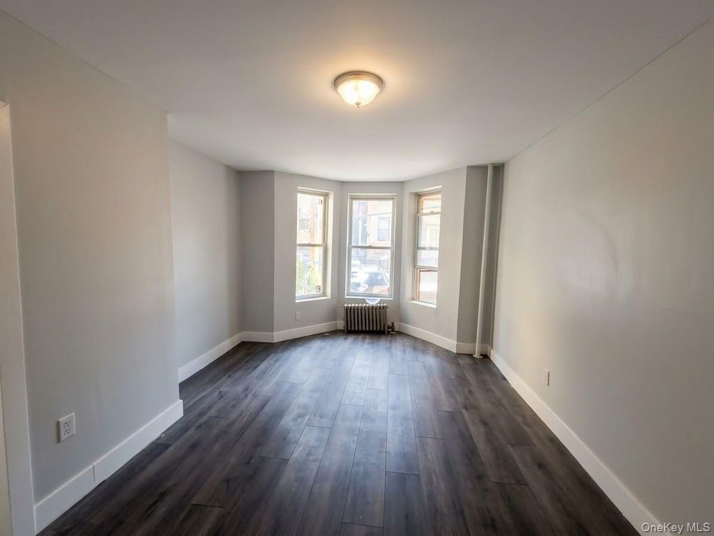 707 Eagle Avenue, Bronx, NY 10455 — photo 3