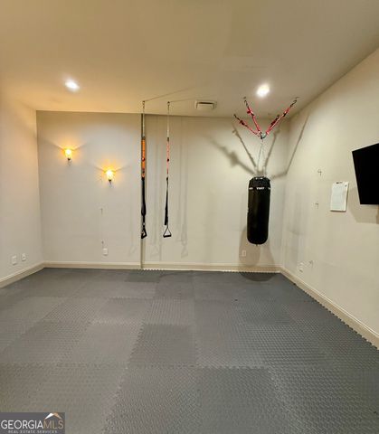 118 Thrush Drive B, Roswell, GA 30075