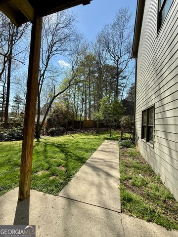 118 Thrush Drive B, Roswell, GA 30075