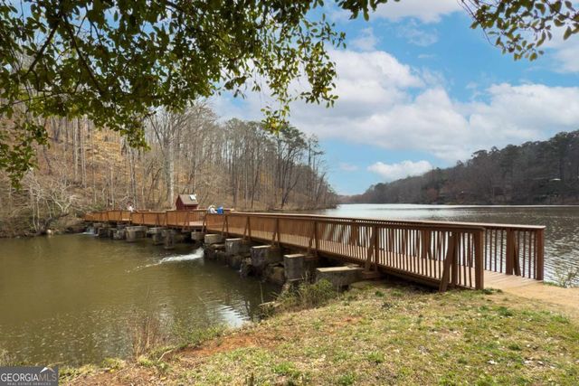 118 Thrush Drive B, Roswell, GA 30075