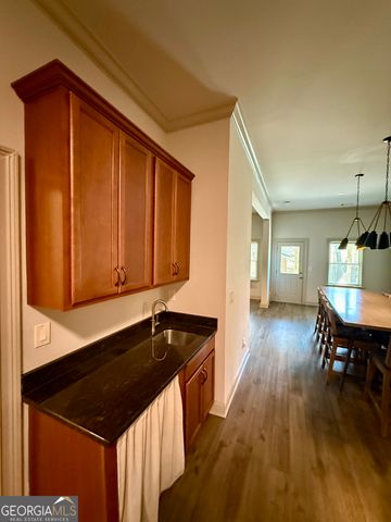 118 Thrush Drive B, Roswell, GA 30075