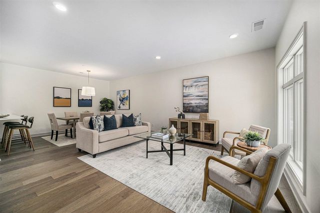 631 Woodland Drive 65, Dexter, MI 48130