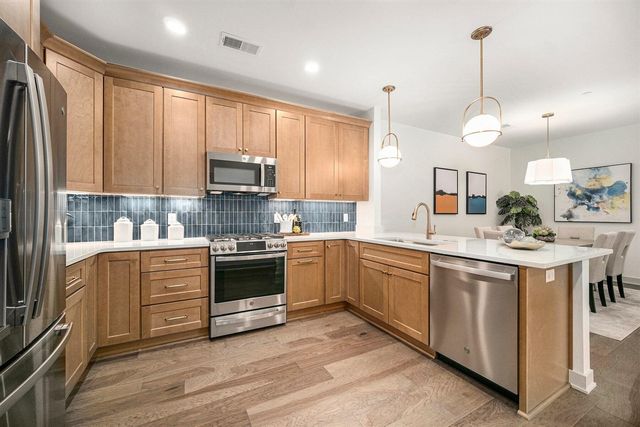 631 Woodland Drive 65, Dexter, MI 48130