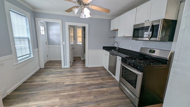 13 Forest Ave, Plymouth, MA 02360