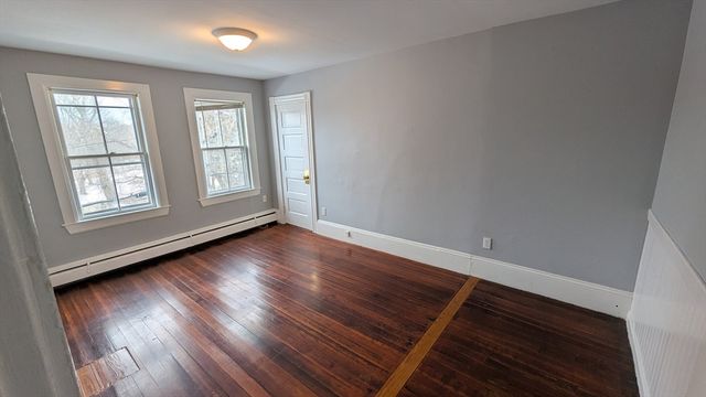 13 Forest Ave, Plymouth, MA 02360