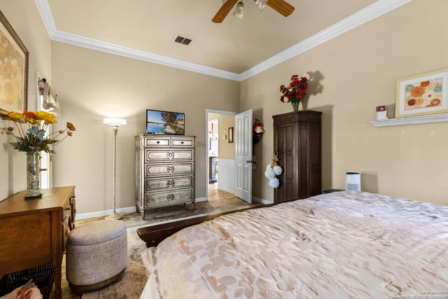 306 Oak Knoll, Boerne, TX 78006