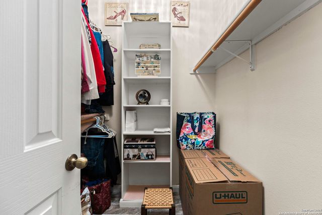 306 Oak Knoll, Boerne, TX 78006