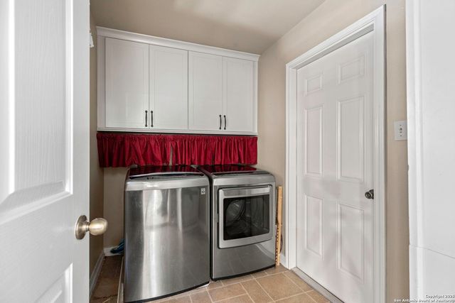 306 Oak Knoll, Boerne, TX 78006