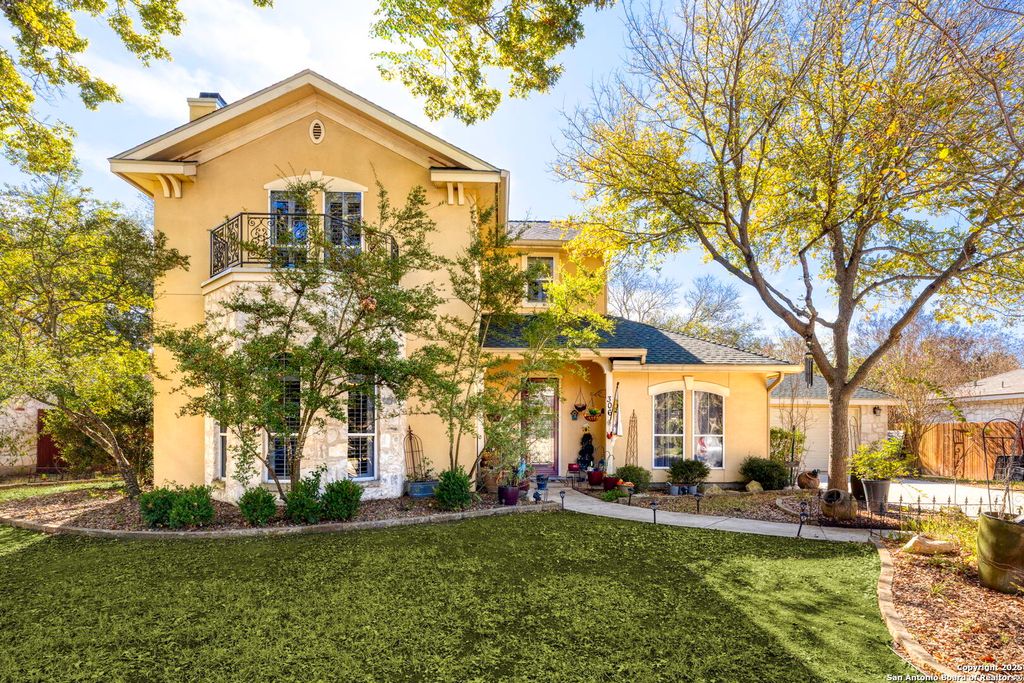 306 Oak Knoll, Boerne, TX 78006