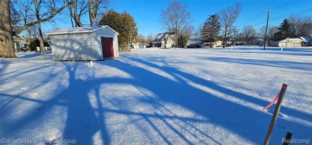 9021 Elmhurst Avenue, Plymouth Charter Township, MI 48170