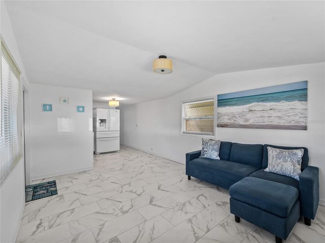 110 VERONA STREET N, Nokomis, FL 34275