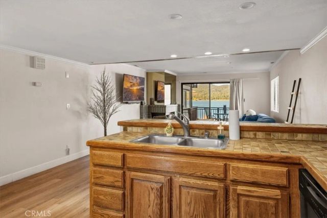 40670 Big Bear 203, Big Bear Lake, CA 92315