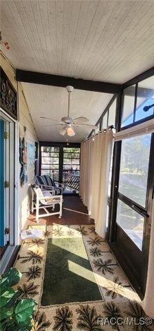 13465 W Hillbilly Lane, Crystal River, FL 34429