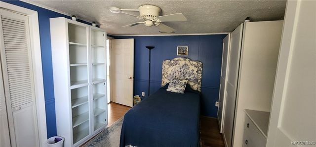 13465 W Hillbilly Lane, Crystal River, FL 34429