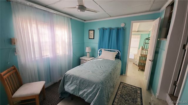 13465 W Hillbilly Lane, Crystal River, FL 34429