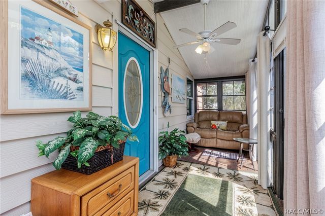 13465 W Hillbilly Lane, Crystal River, FL 34429