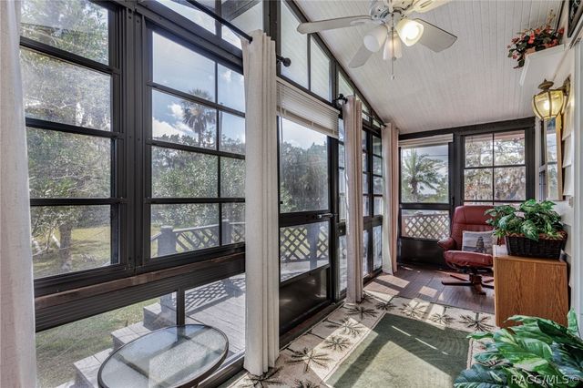 13465 W Hillbilly Lane, Crystal River, FL 34429