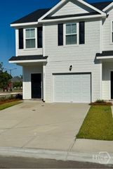 5794 Ogeechee Road 201, Savannah, GA 31419