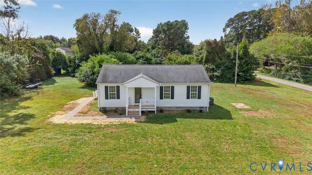 19441 York Rd, West Point, VA 23181