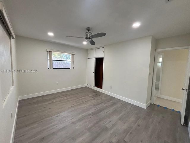 16401 SW 100th Ct, Miami, FL 33157