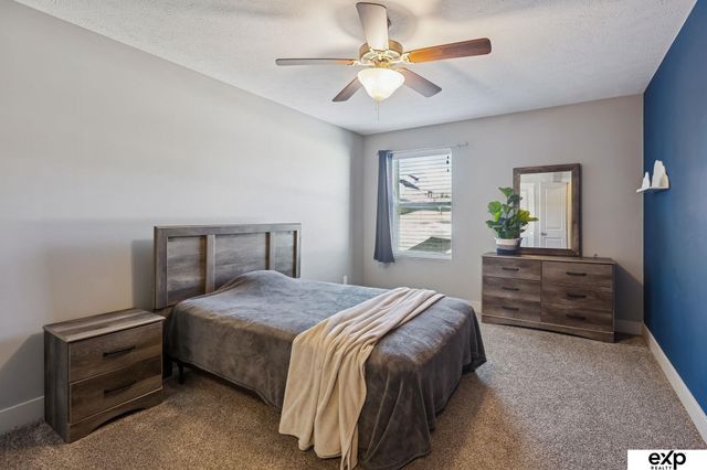 8010 S 184 Terrace, Omaha, NE 68136