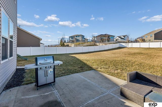 8010 S 184 Terrace, Omaha, NE 68136