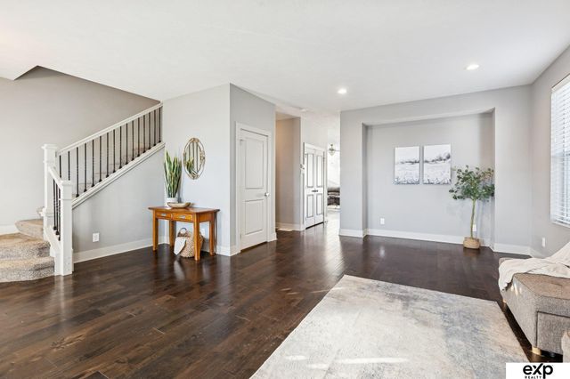 8010 S 184 Terrace, Omaha, NE 68136