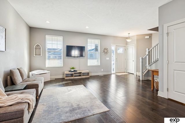 8010 S 184 Terrace, Omaha, NE 68136