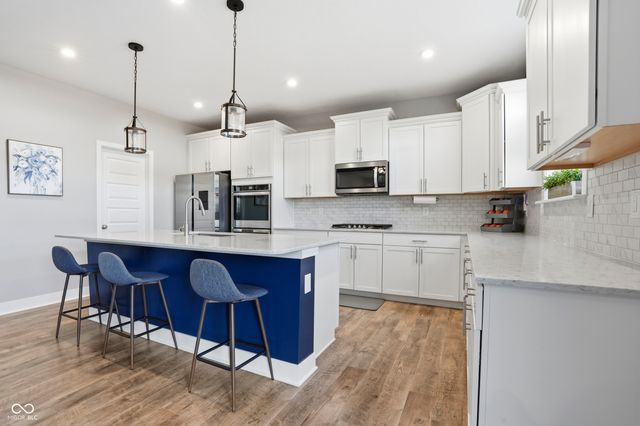 15722 Conductors Drive, Westfield, IN 46074