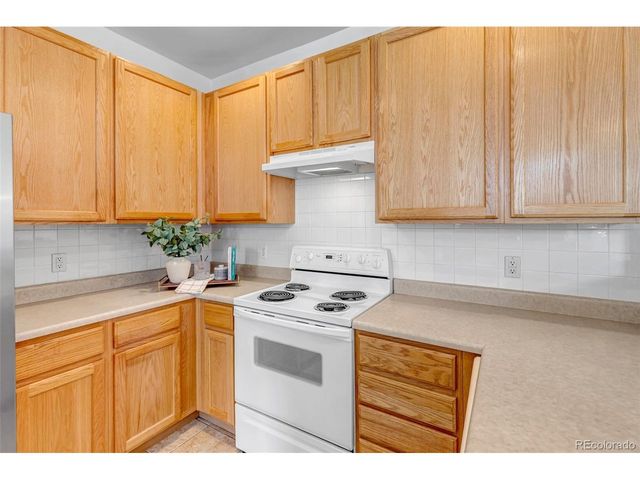 1237 Carlyle Park Cir, Highlands Ranch, CO 80129